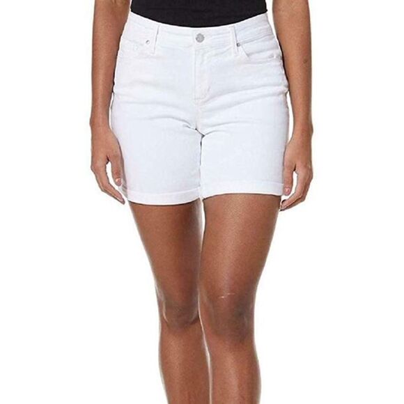 NWOT Jessica Simpson Bermuda White Shorts Sz 10/30 - Picture 1 of 8